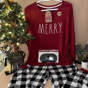 🎄 NWT 🎄 Rae Dunn Merry Pajama Set with Rae Dunn Sleep Mask